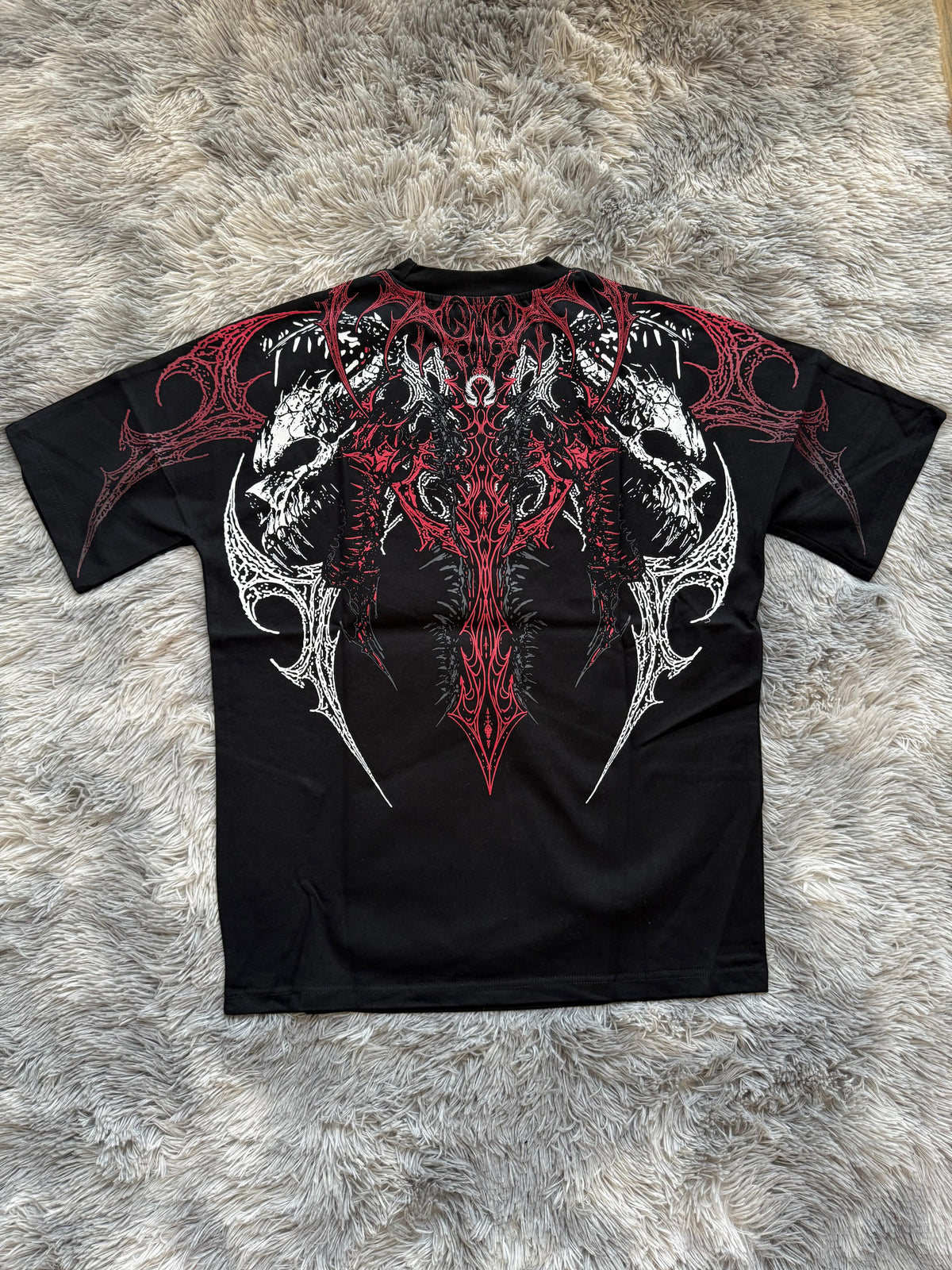 BREATHEDIVINITY Oversize Tee — Modelo 02