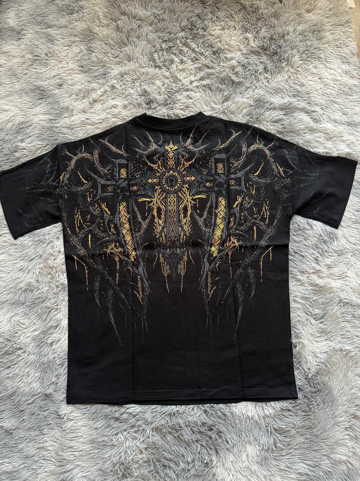 BREATHEDIVINITY Oversize Tee — Modelo 09